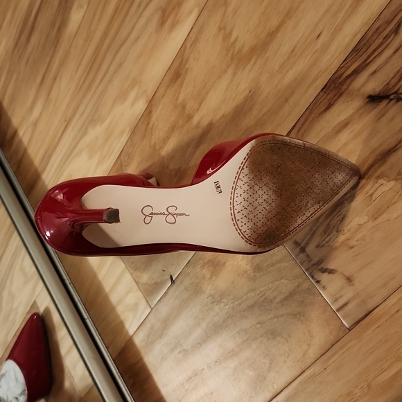 Jessica SimpsonPrizma Patent d'Orsay Pumps - Picture 4 of 4